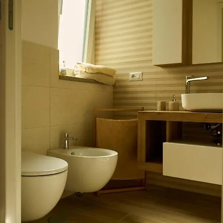 Green Woody Home Rome Exterior photo